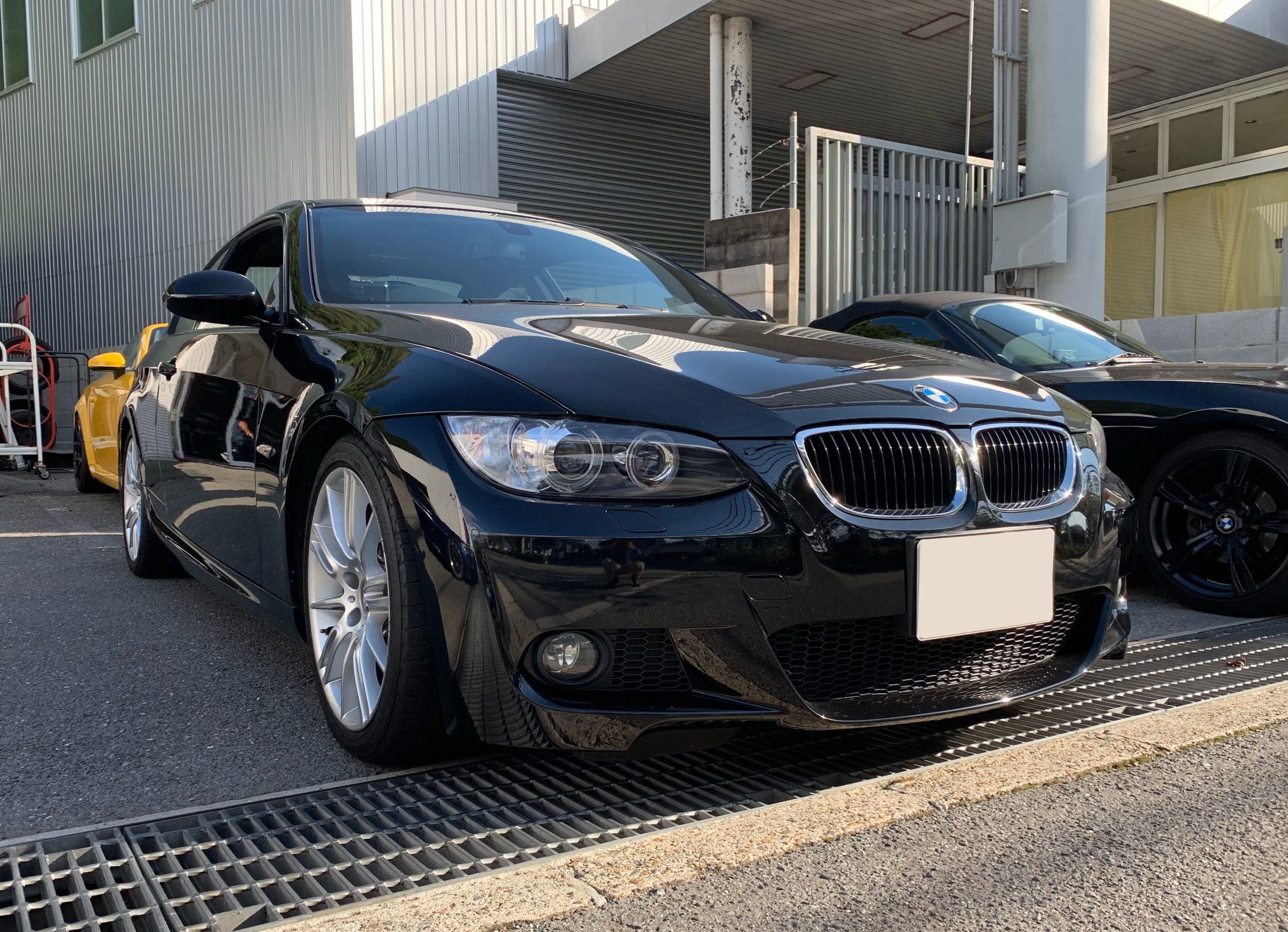 E92 320i Msport フロント足回りブッシュ交換＆アライメント調整。 - ALLZU Motorenbau : アルツモトーレンバウ