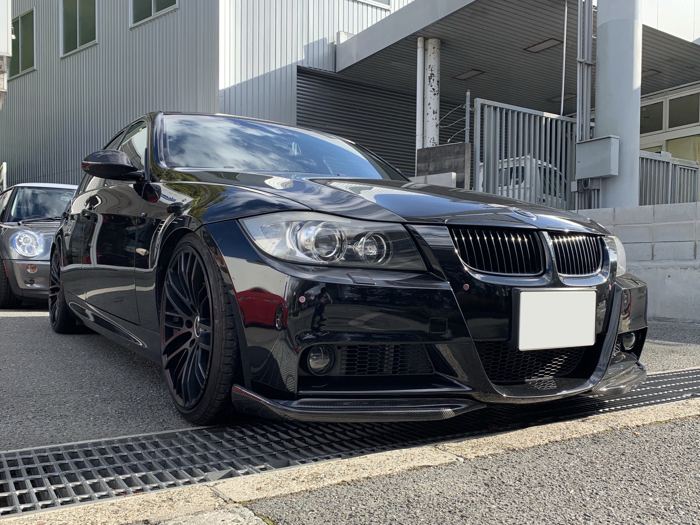 E90 335i MSports に ARQRAY Stainless Series - ALLZU Motorenbau
