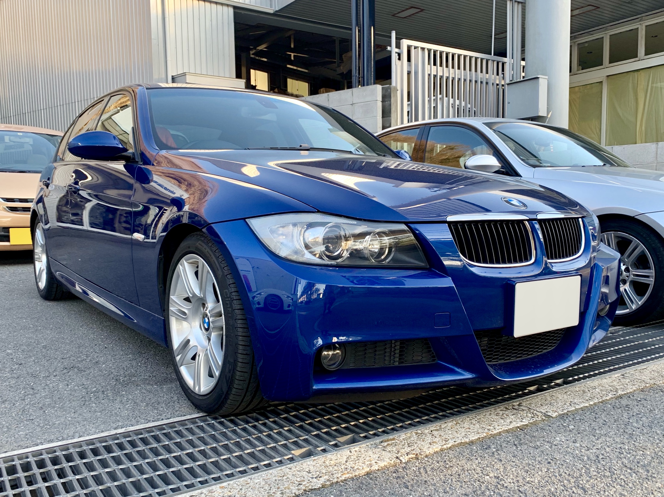 E90 320i Msport ラジエター交換!日常点検が大きなトラブルを避ける良い見本でした。 - ALLZU Motorenbau :  アルツモトーレンバウ