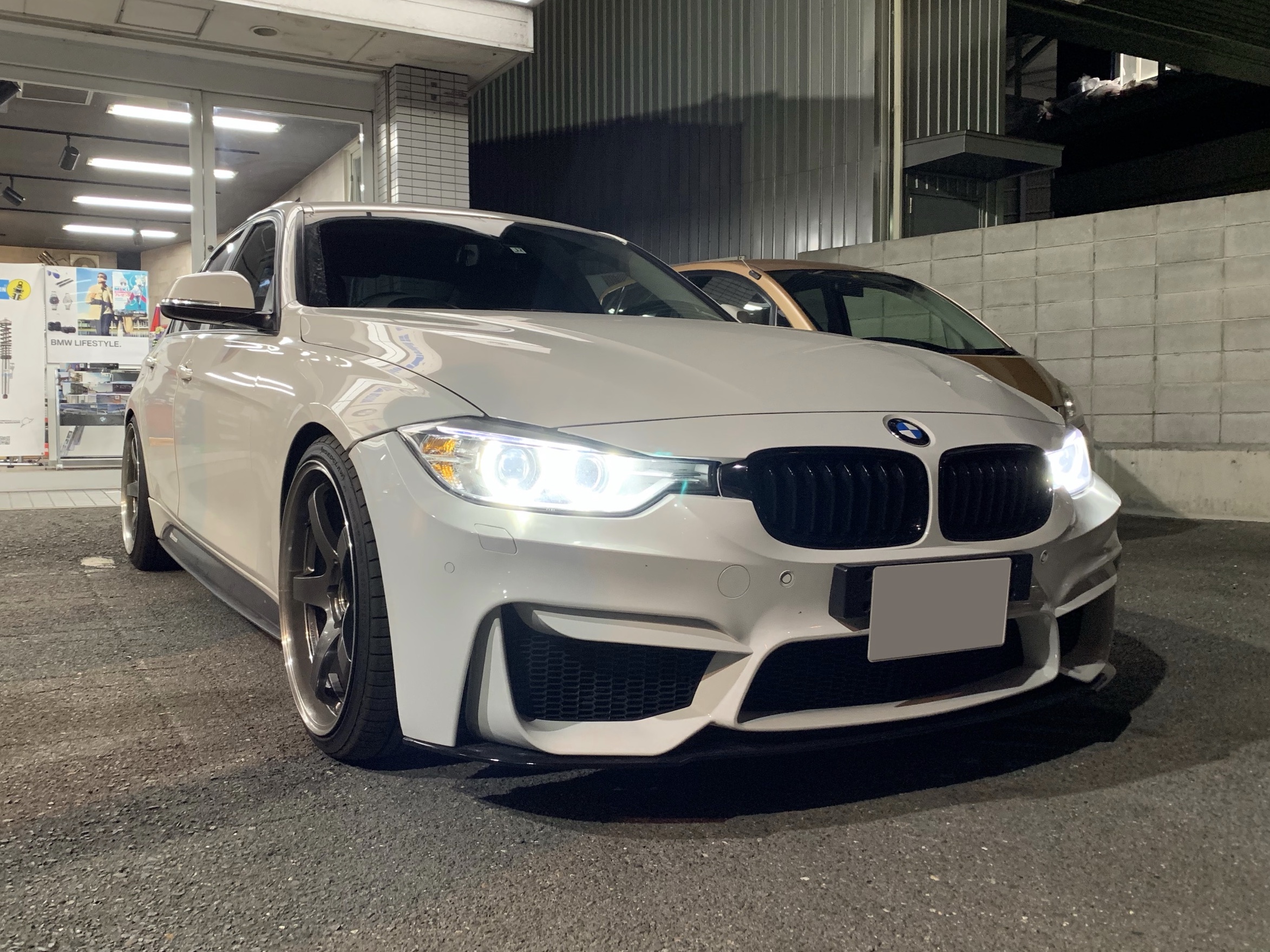 とっとーと！お得な 320i 車両内外用 パーツ、コーディングセット F30 320i にコーディング!HOTなアイテム、NEWなアイテム続々入荷