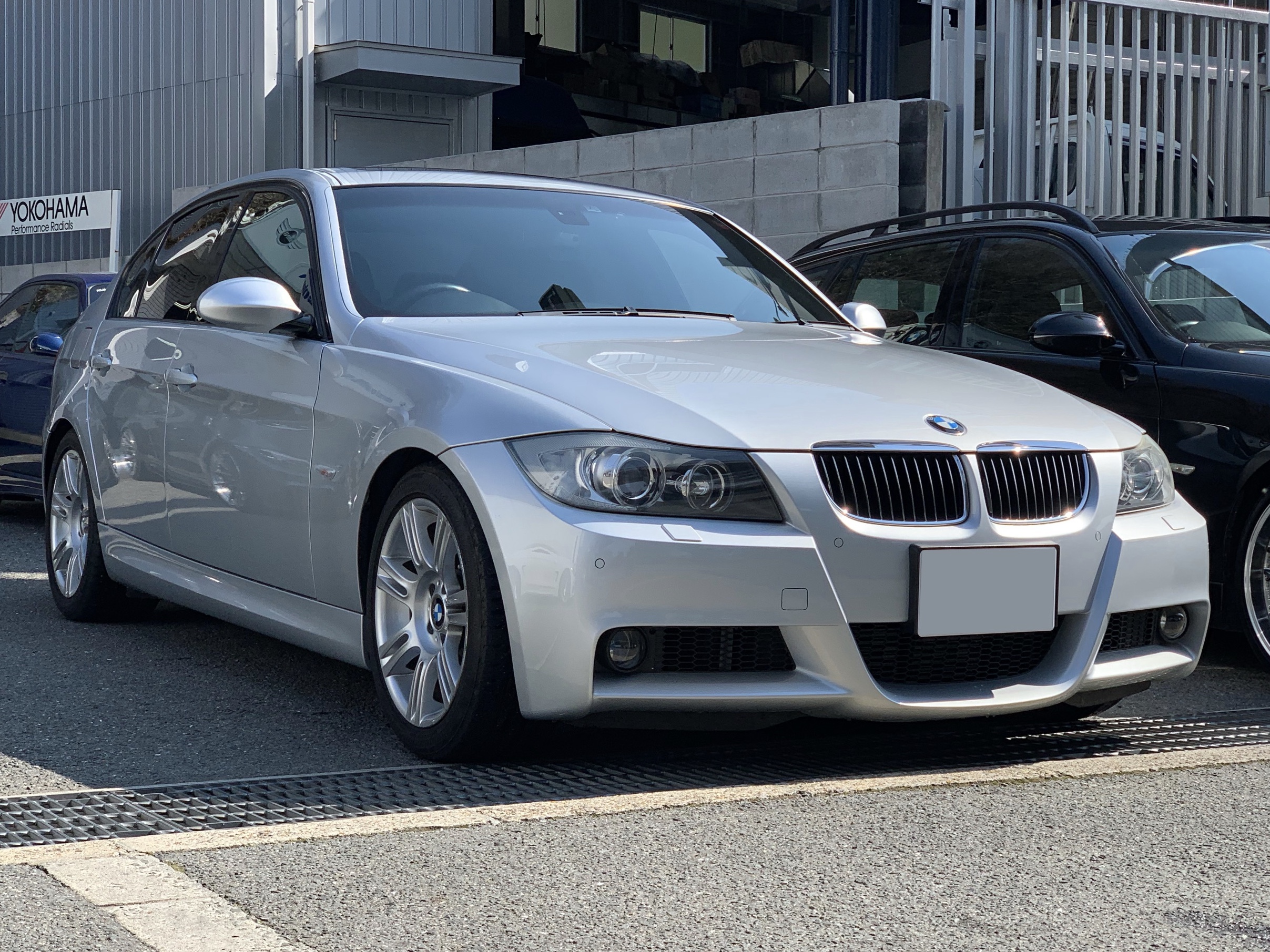 E90 335i MsportにIP ﾁｬｰｼﾞﾊﾟｲﾌﾟ、ｴｱｽﾋﾟｰﾄﾞﾁｬﾝﾊﾞｰ、ｻｰﾓｽﾀｯﾄｺﾝﾎﾞ ...