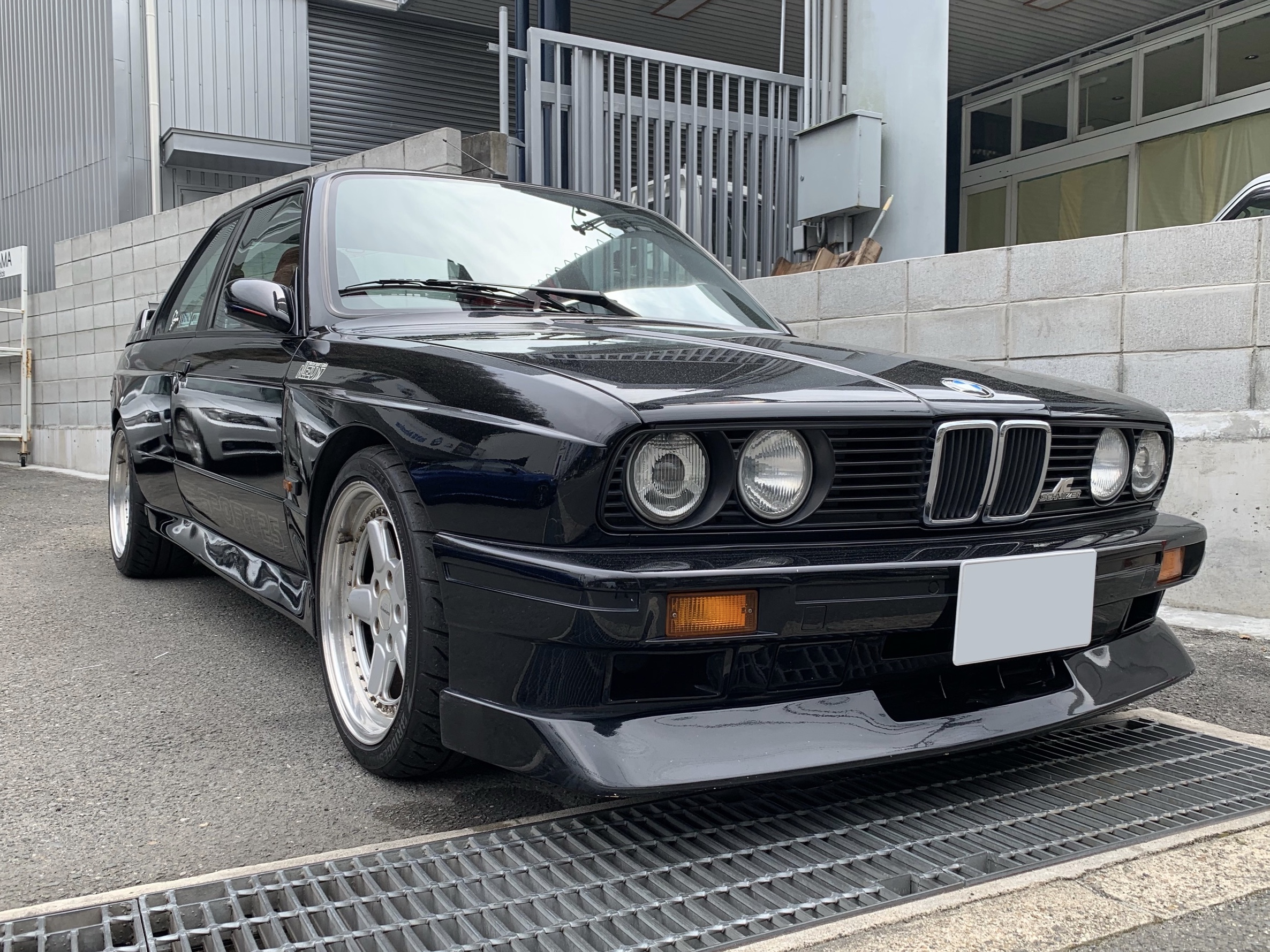 E30 M3 Sportevolution マフラー交換! - ALLZU Motorenbau : アルツ 