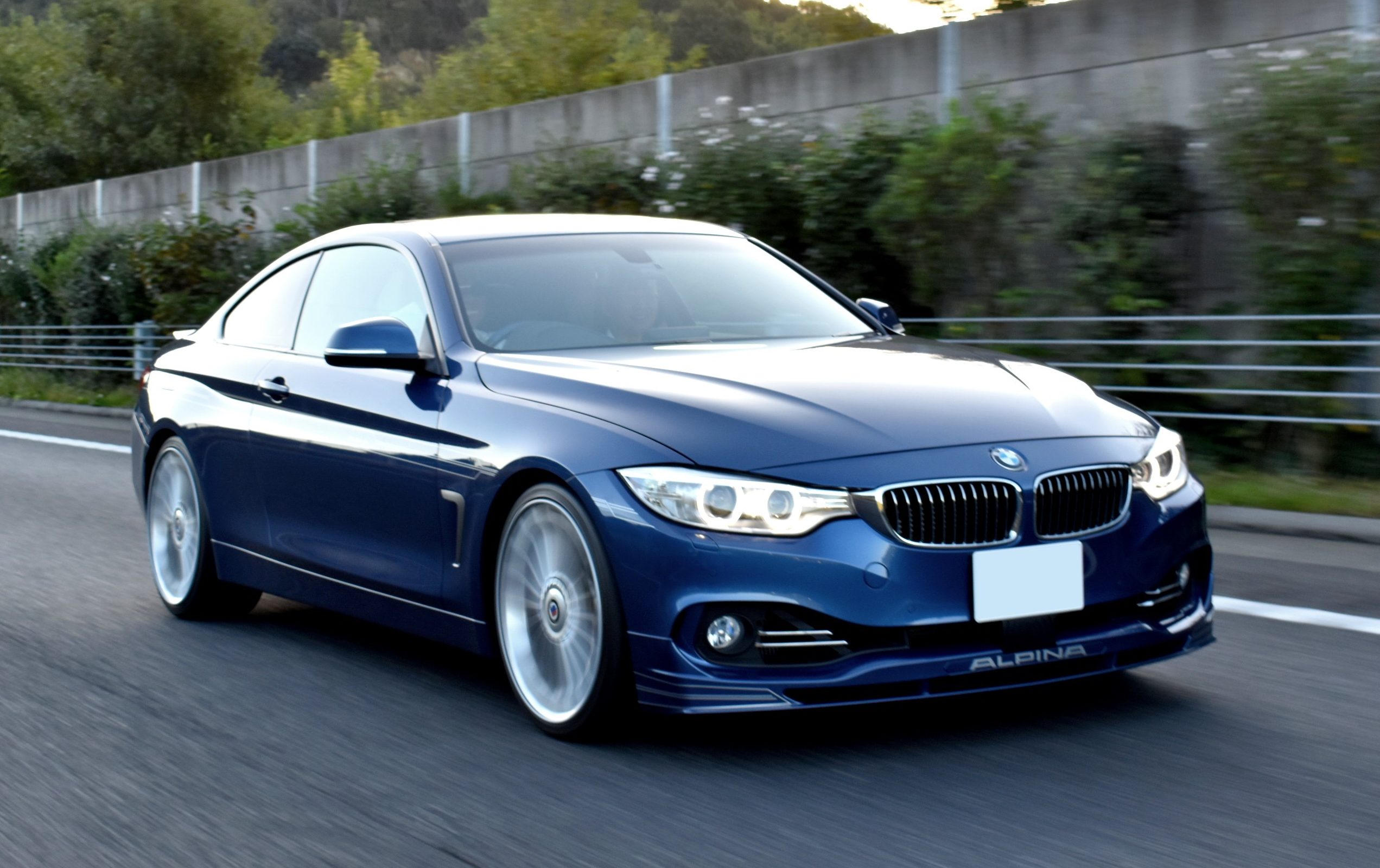 ALPINA B3/B4 BITURBOに待望のFTP CHARGEPIPEが! - ALLZU