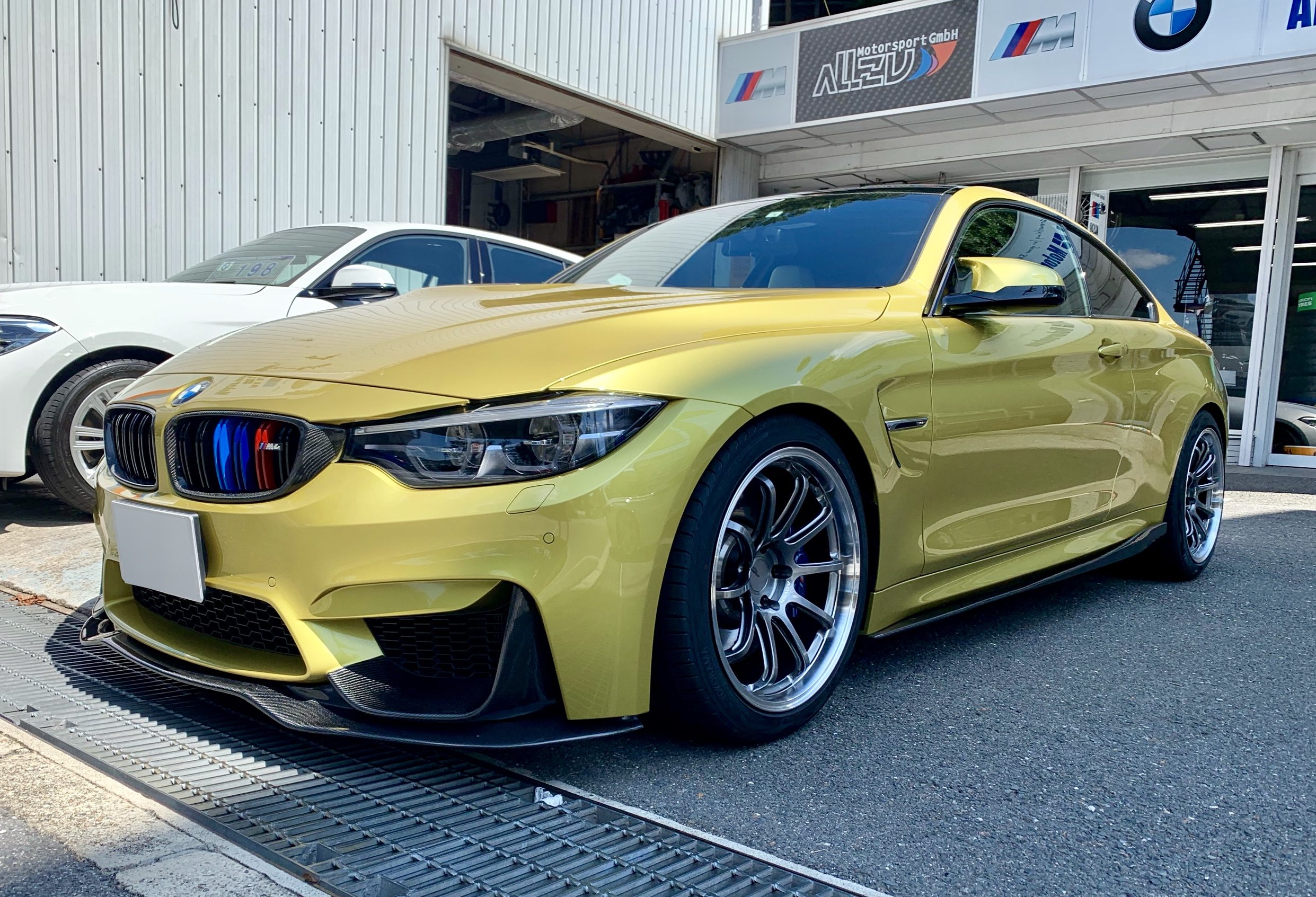 F82 M4 LCIにafe Momentum Intake System!!! - ALLZU Motorenbau