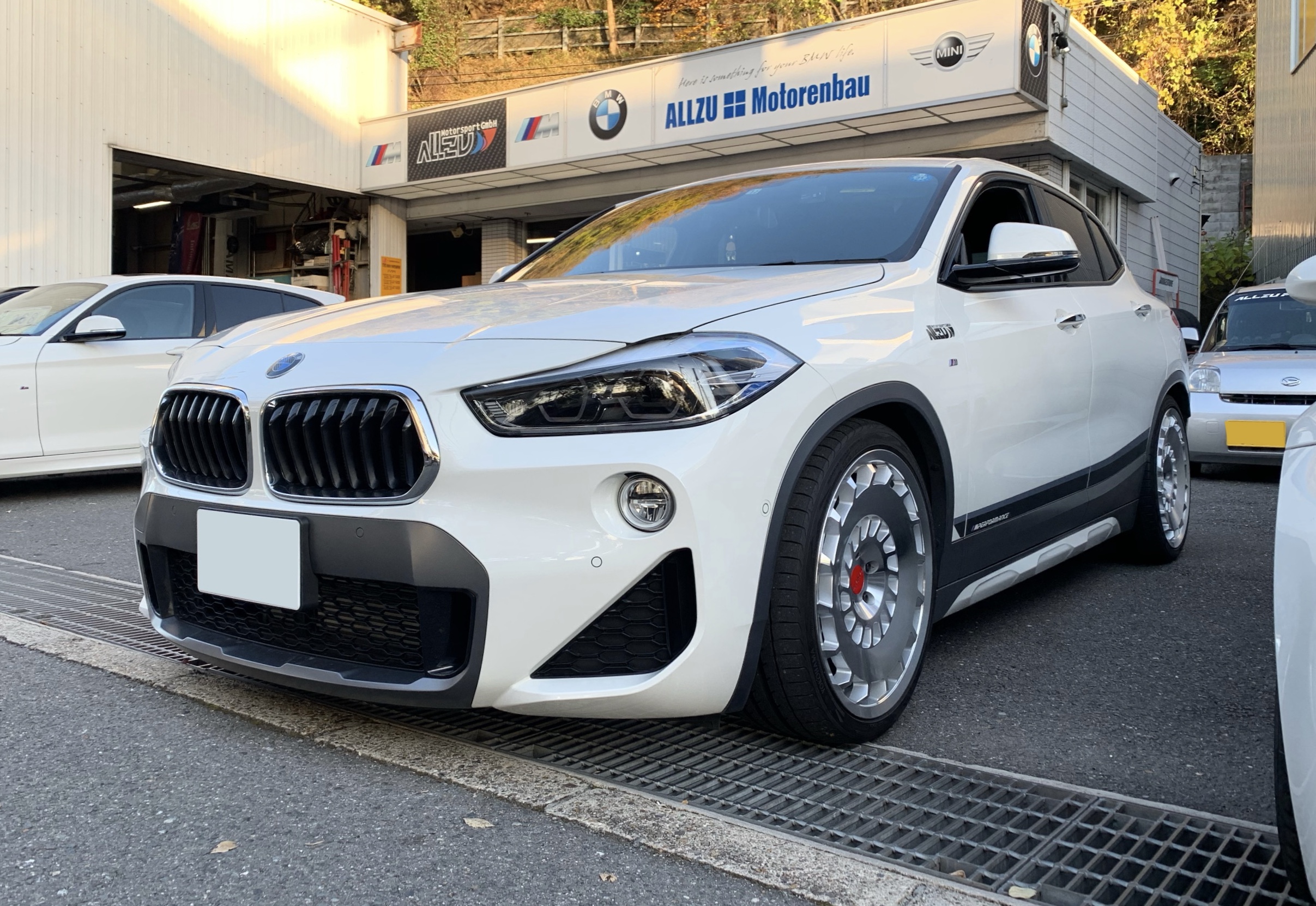 F39 X2 20i Msport X に KW ver.3!!! - ALLZU Motorenbau