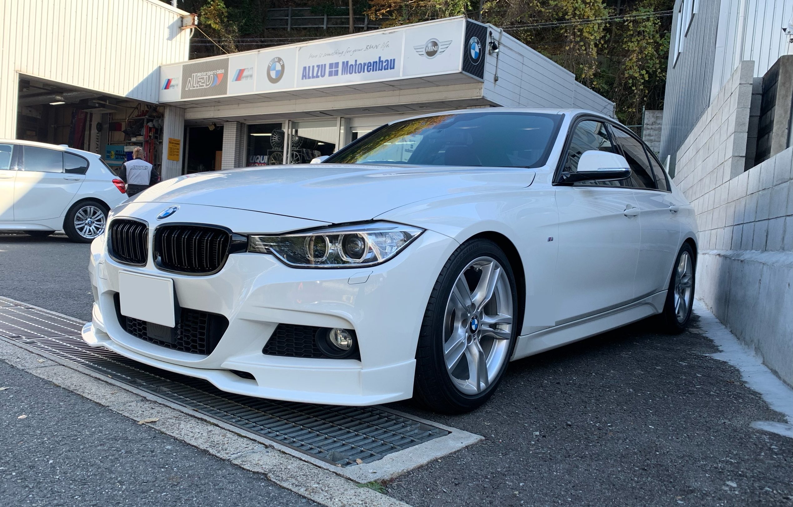 F30 320i Msport 車検整備＆end.cc ﾌﾛﾝﾄｽﾎﾟｲﾗｰ取付! - ALLZU Motorenbau : アルツモトーレンバウ