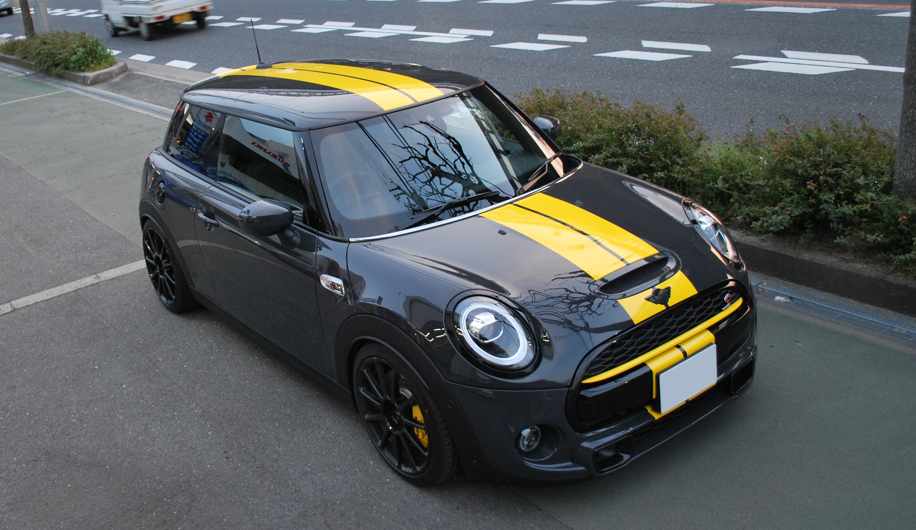 F56 MINI Cooper S LCI カスタム完了!!! - ALLZU Motorenbau