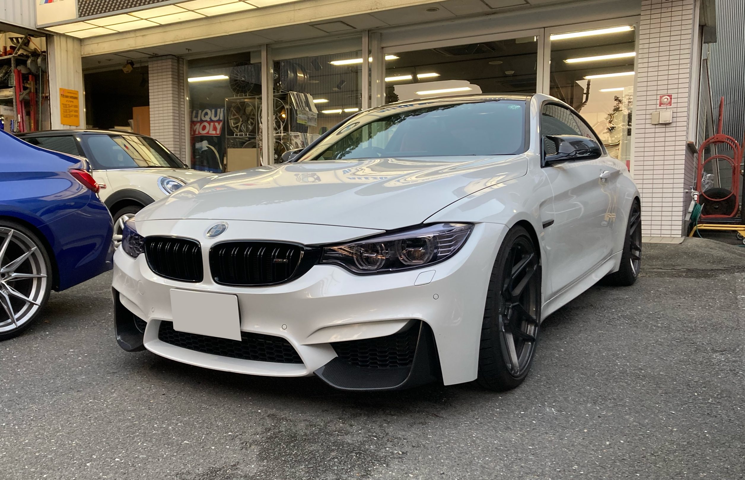 BMW F80 F82 M3 M4 ヘッドライト スモークフィルム BMW F80 F82 M3 M4 ヘッドライト スモークフィルム