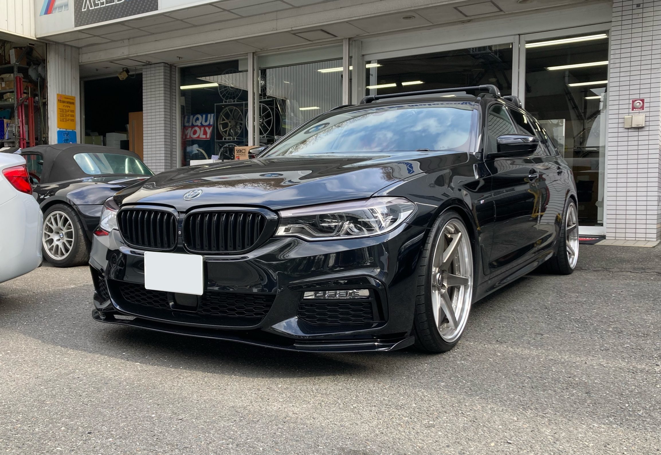 BMW 523iMSPORTヘッドライト bmw 523d ヘッドライト」の中古