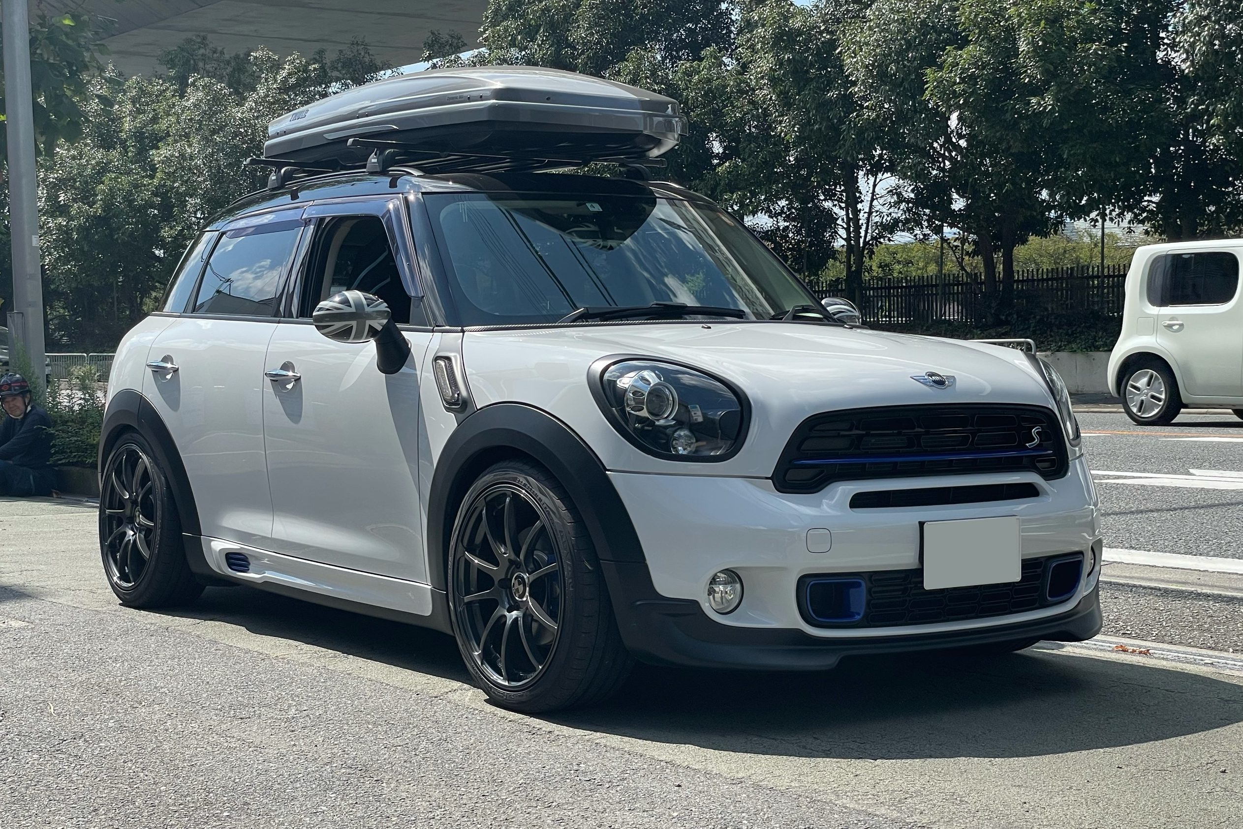 R60 Cooper S に REMUS マフラー ＆ GIGAMOT CARBON TAIL