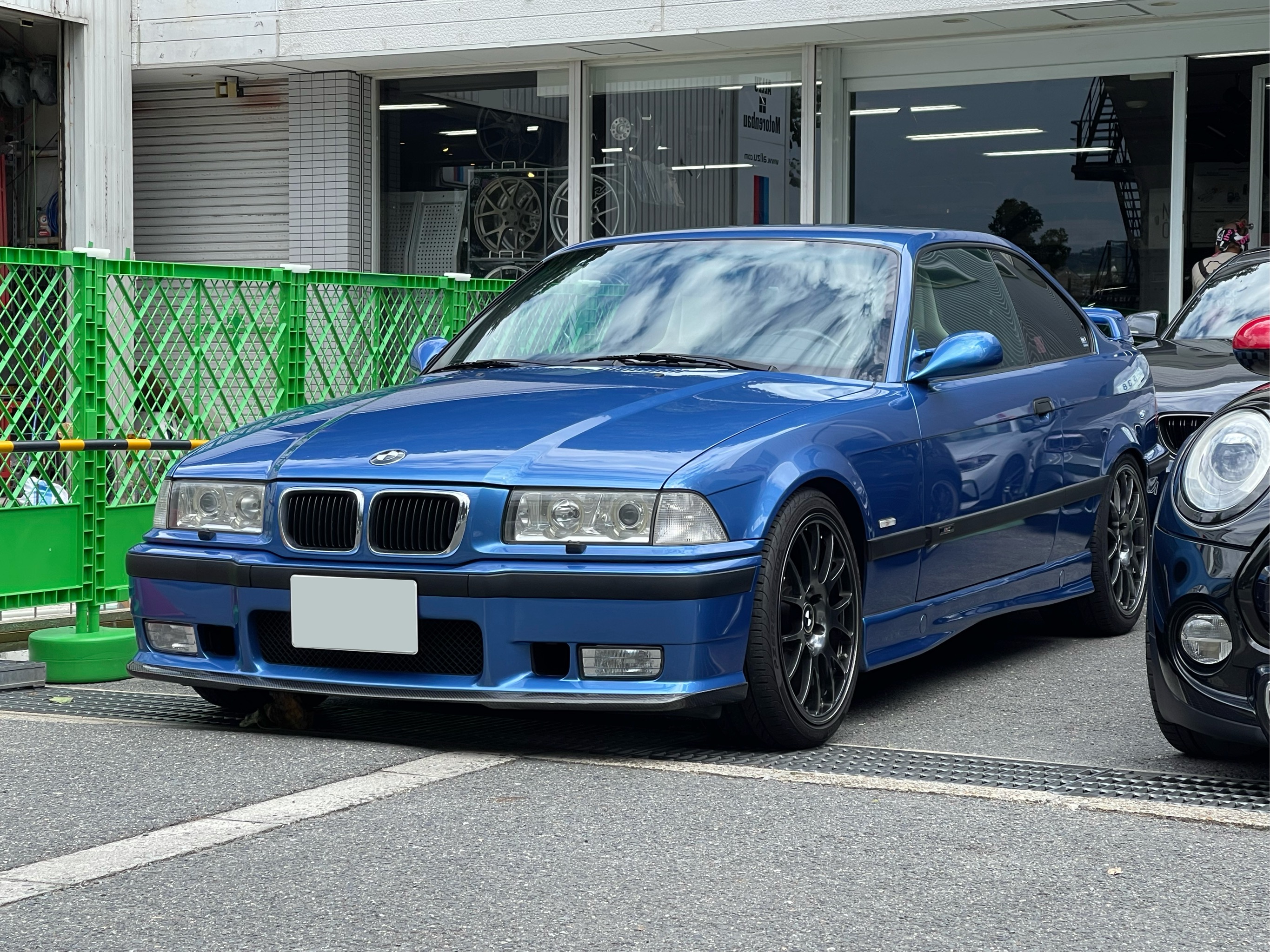 大人気の BMW E36 M3用 リア側ガソリンホースキット 品番
