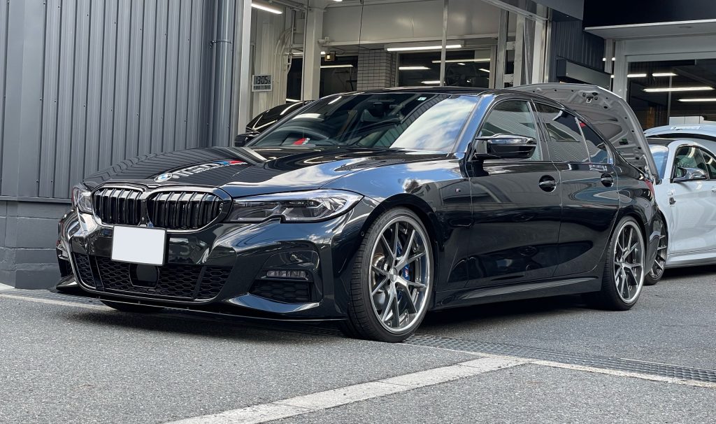 G20 330i Msport に REMUSマフラー×REMUSテールエンド。 - ALLZU