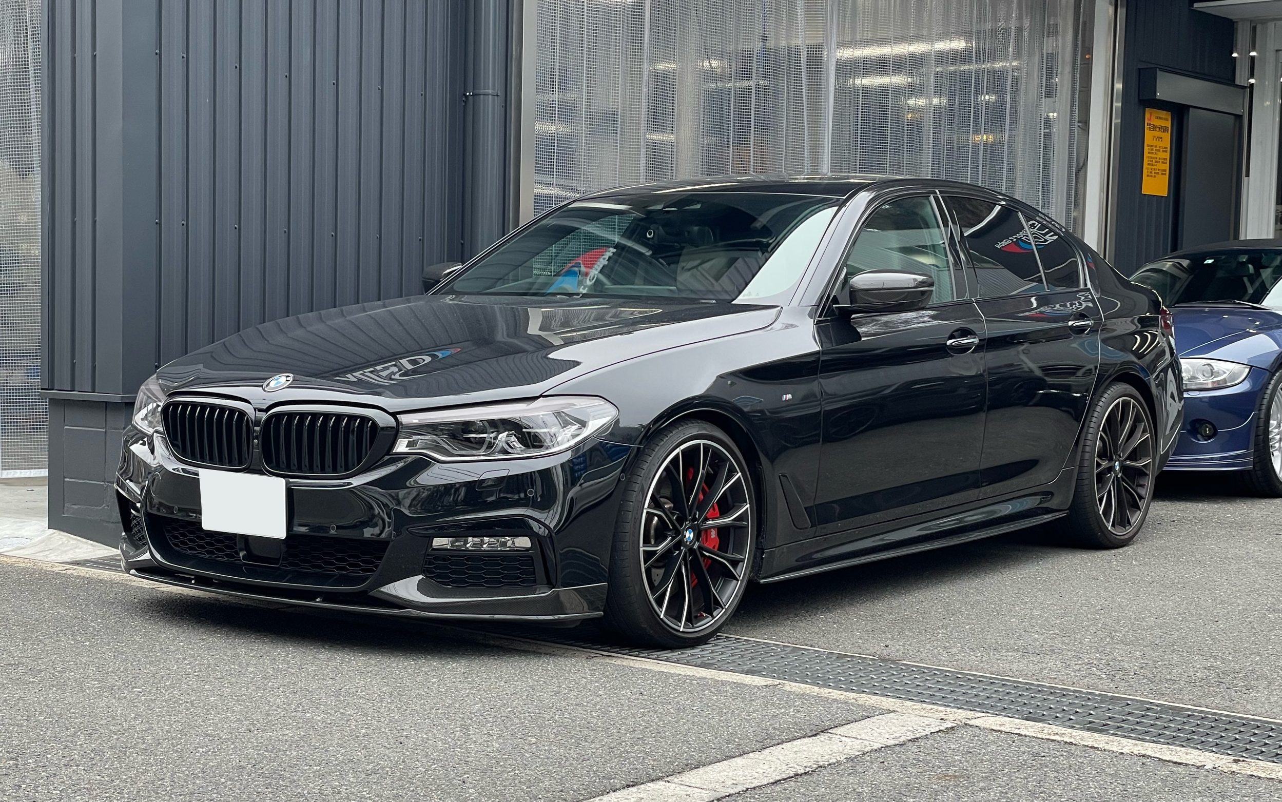 G30 530i MsportにLUXE LIGHT WRAPでテールライトを程よくトーンダウン