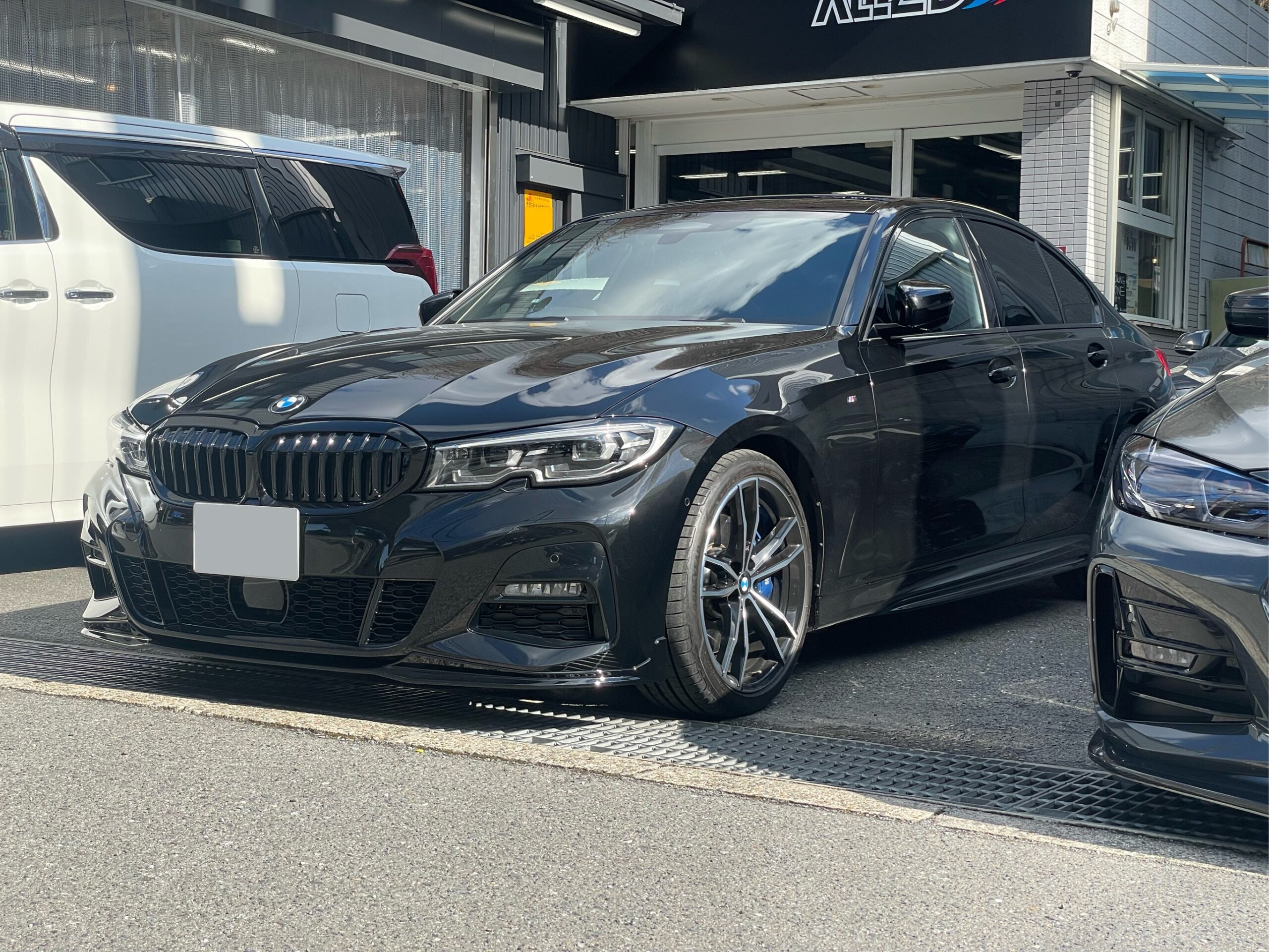 G20 320i Msport に 3DDesgin Booster Chip、EVOLVE Aluminium Billet Gear Shift  Paddle Set。 - ALLZU Motorenbau : アルツモトーレンバウ