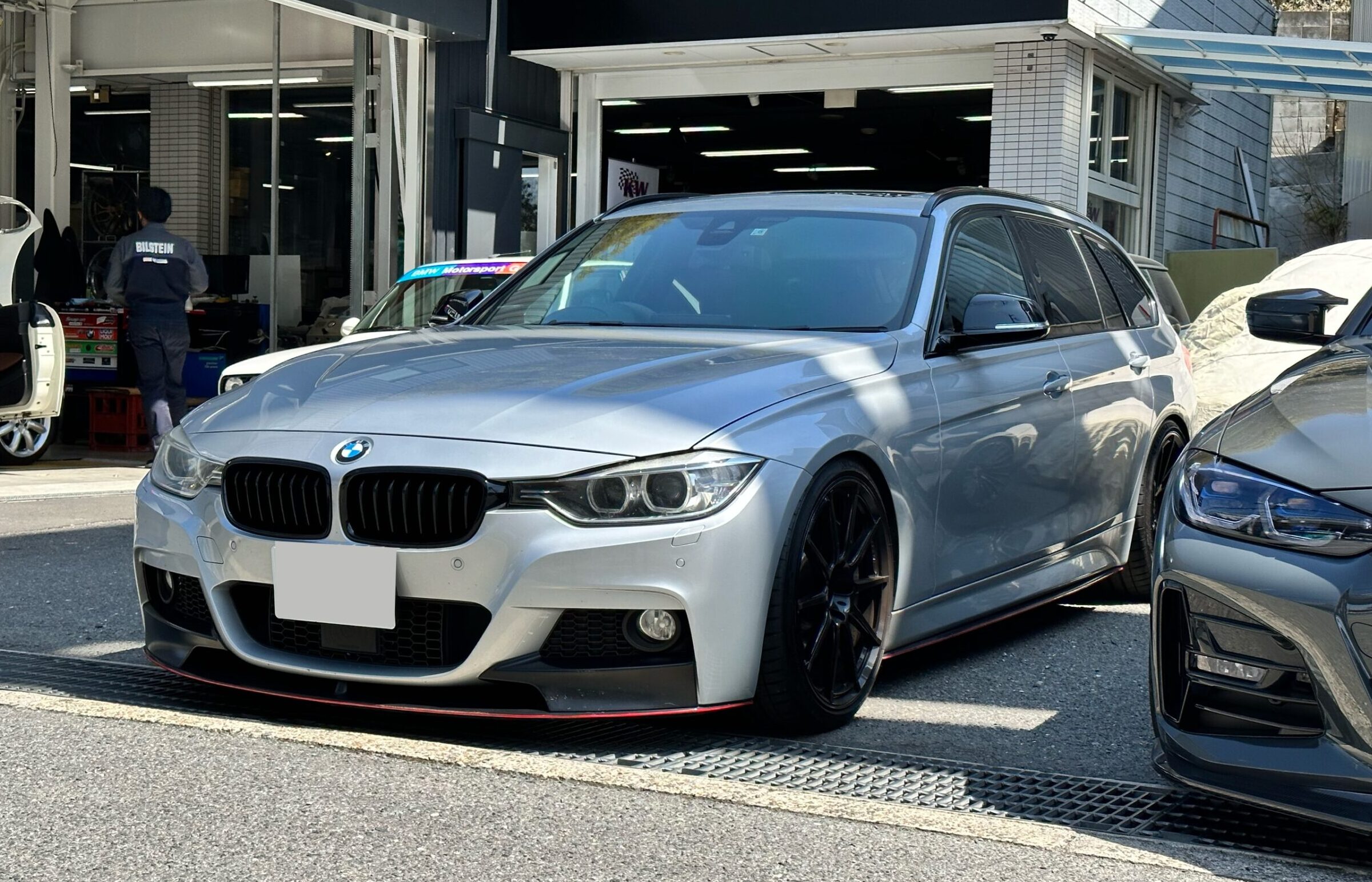 F31 335i Msport ステアリングギアボックスリペアキット交換。 - ALLZU Motorenbau : アルツモトーレンバウ