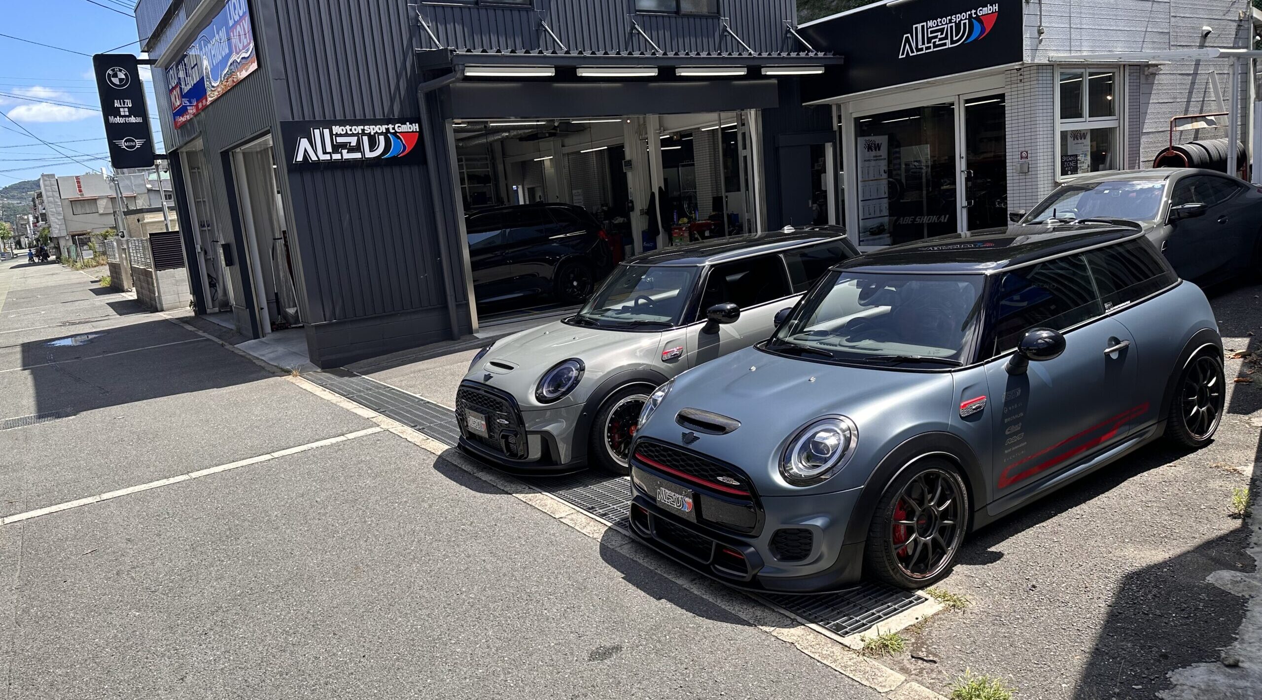 【新品、本物、当店在庫だから安心】 F56 JCW デモカーコラボ DAY3！3日間MINIの作業で溢れておりまし その他