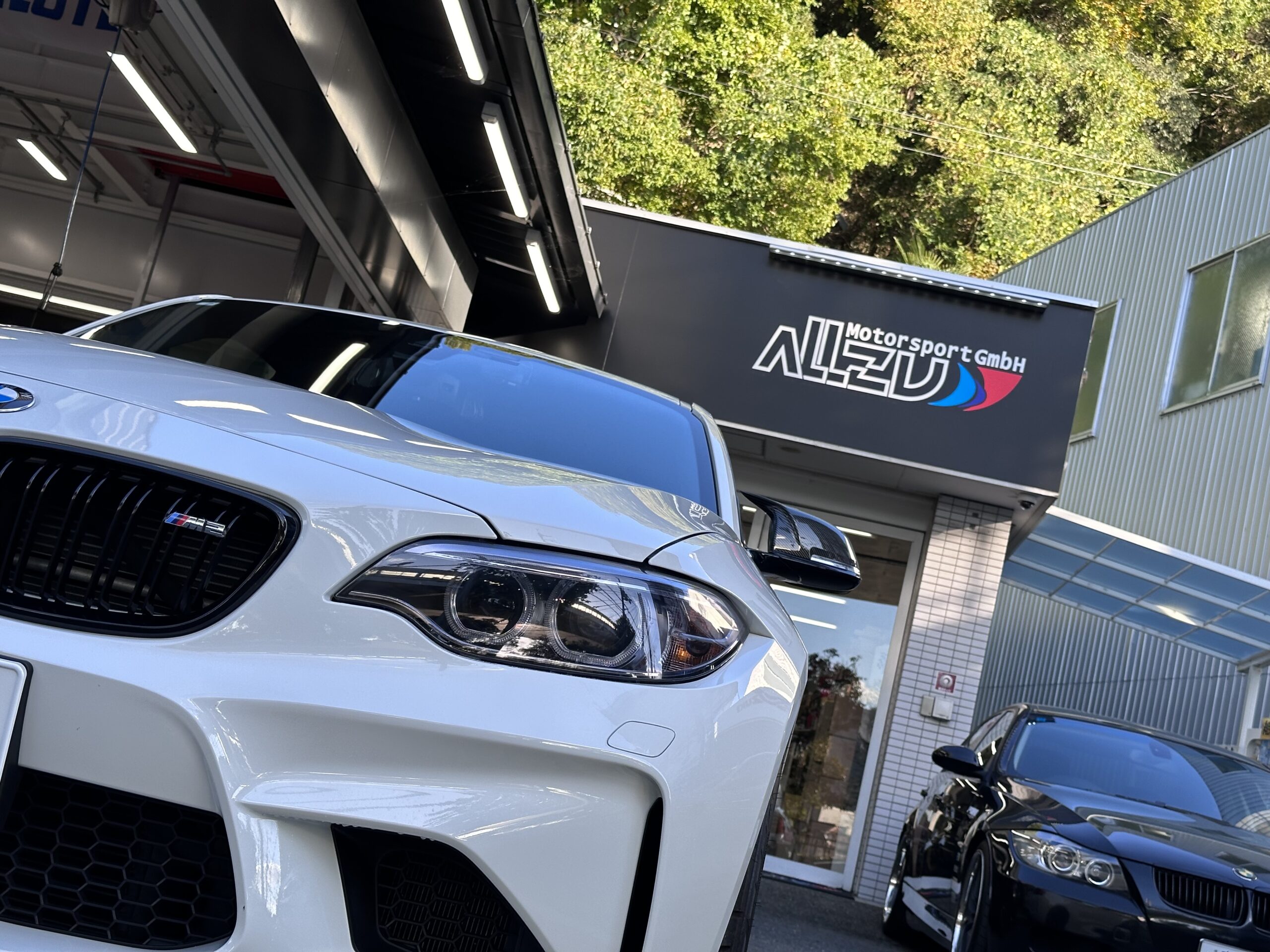 F87 M2 に Dianmond Swell PPF Black Violetでオシャレスモーク