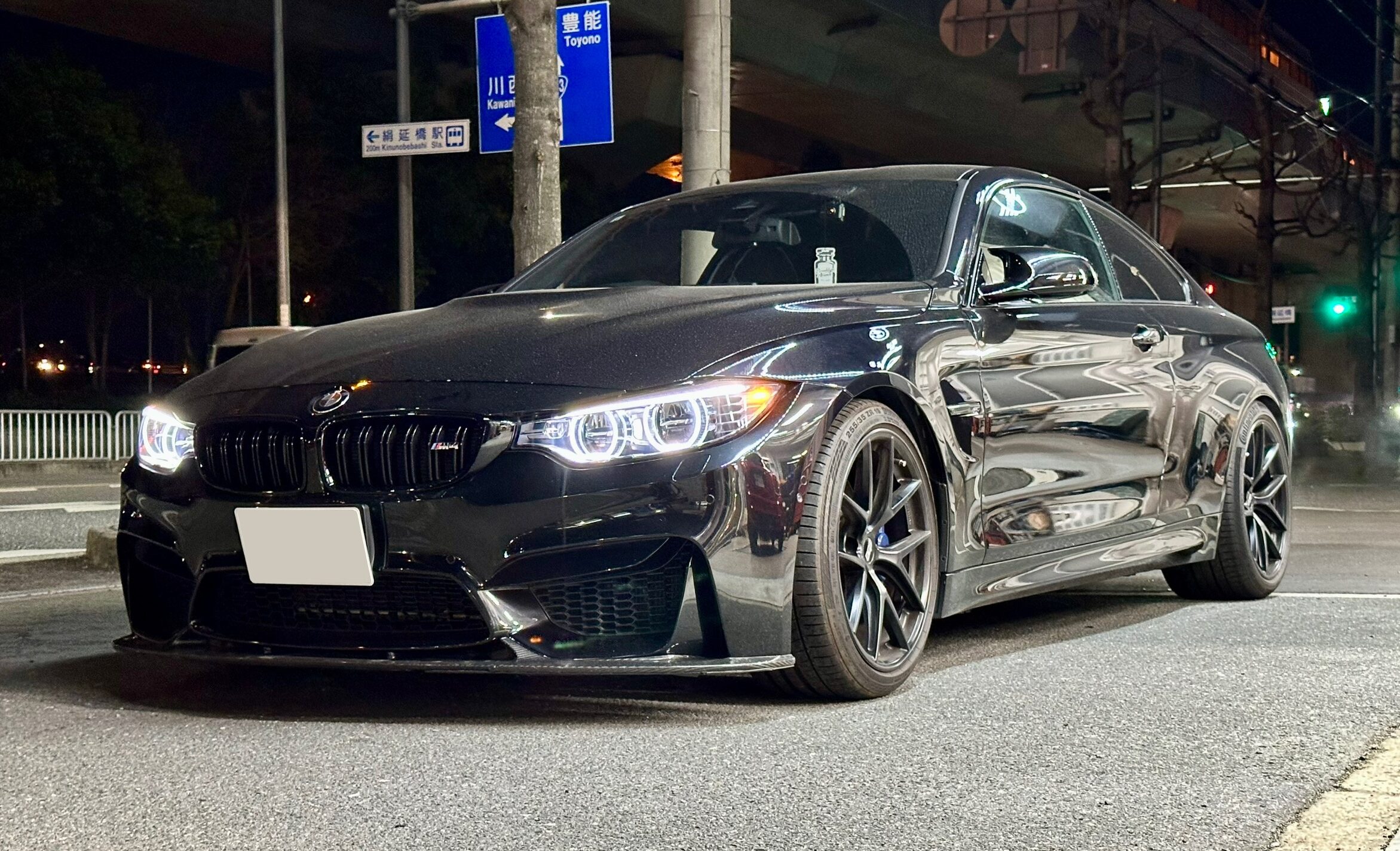 F82 M4 に BC RACING DS COILOVER KITでええ塩梅な車高にええ塩梅な