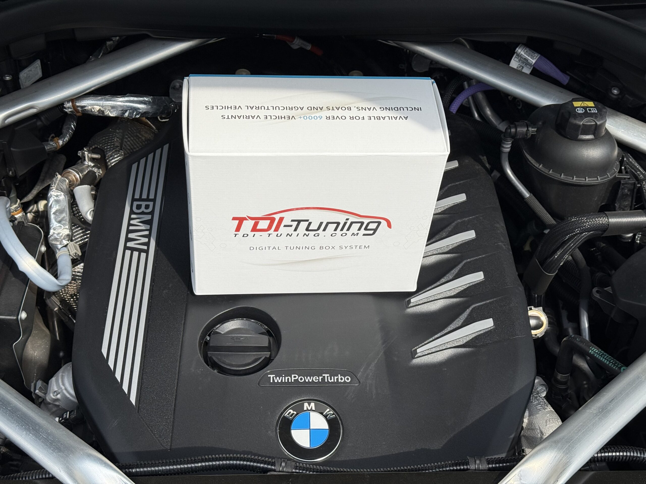 G05 X5 35d Msport に TDI TUNING BOX BIIGER FUEL EDITION