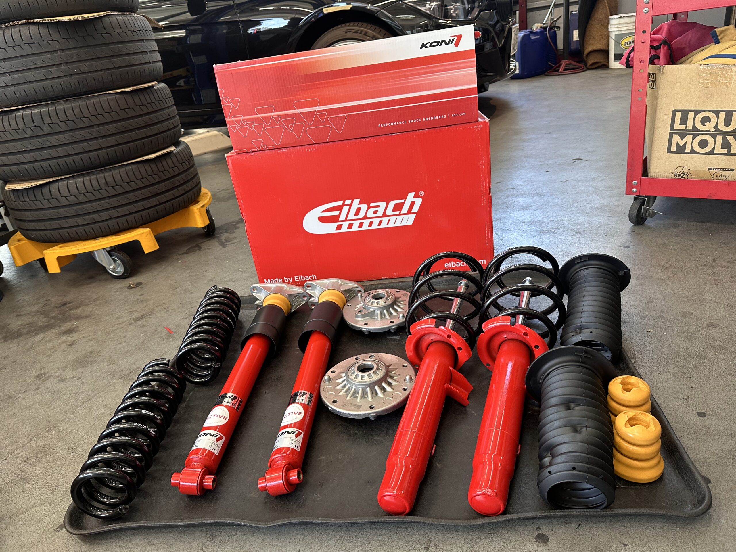 BOW! 2024 赤×3本 BOW! 2024 赤×3本 BOW! 2024 赤×